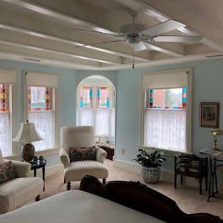 The Towers Bed & Breakfast ミルフォード エクステリア 写真