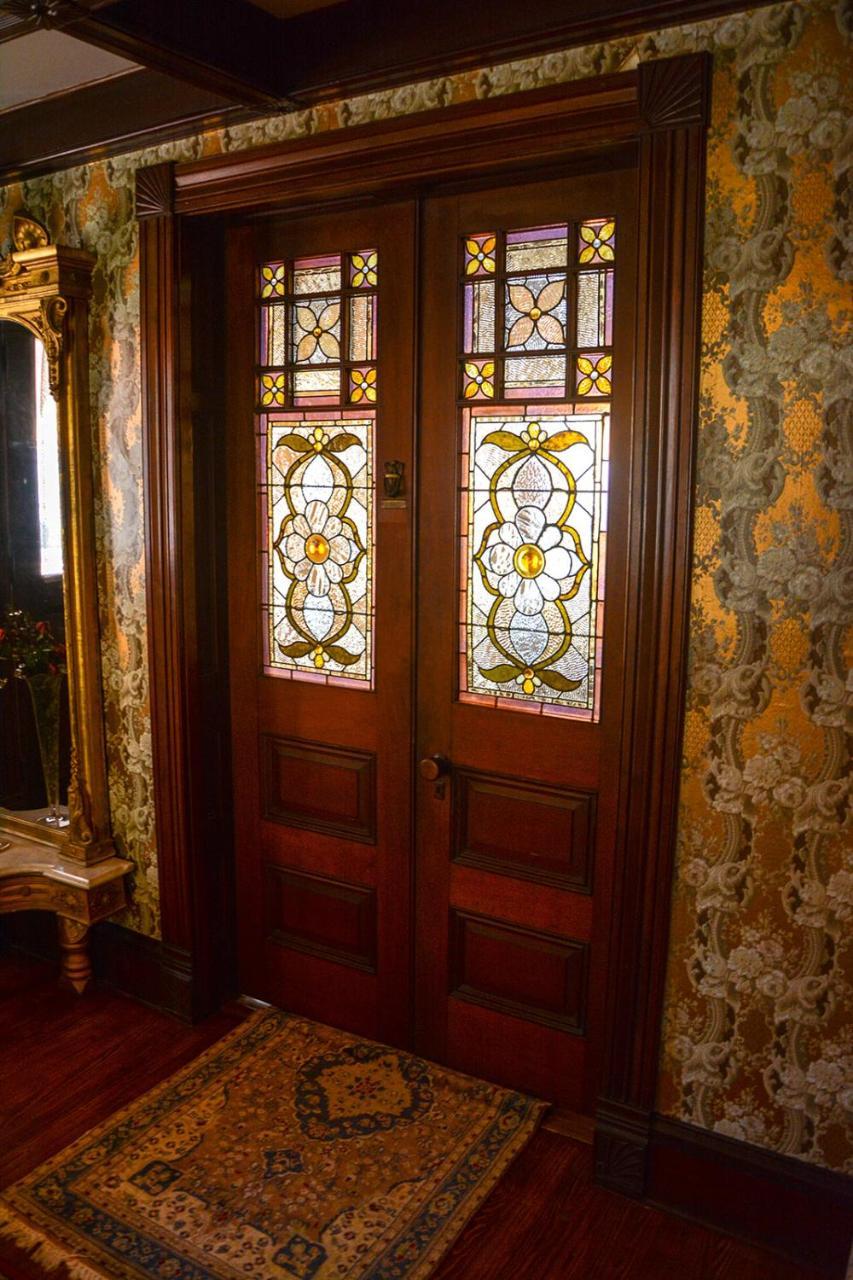 The Towers Bed & Breakfast ミルフォード エクステリア 写真