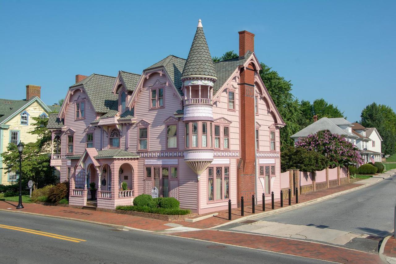The Towers Bed & Breakfast ミルフォード エクステリア 写真