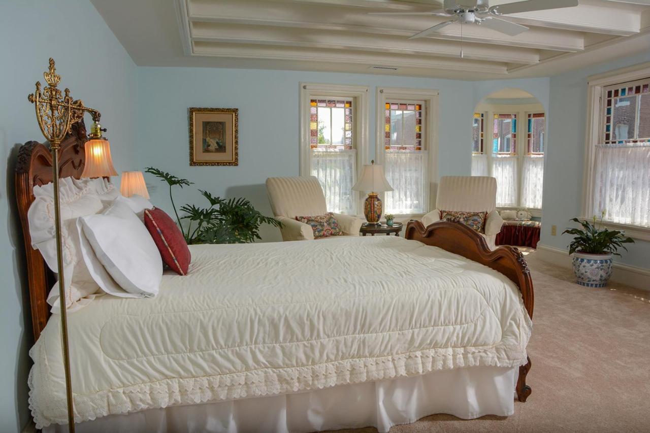 The Towers Bed & Breakfast ミルフォード エクステリア 写真