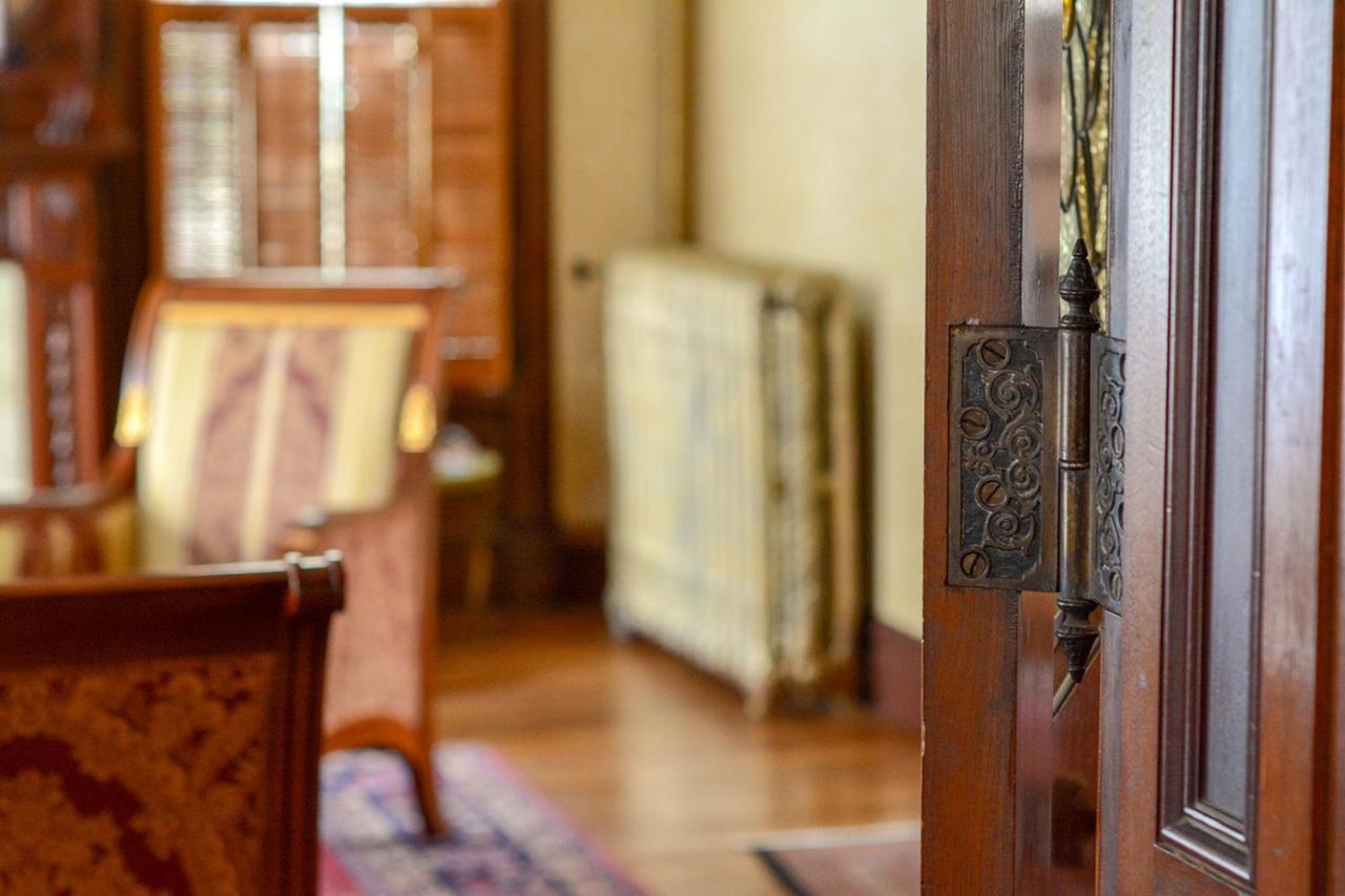 The Towers Bed & Breakfast ミルフォード エクステリア 写真